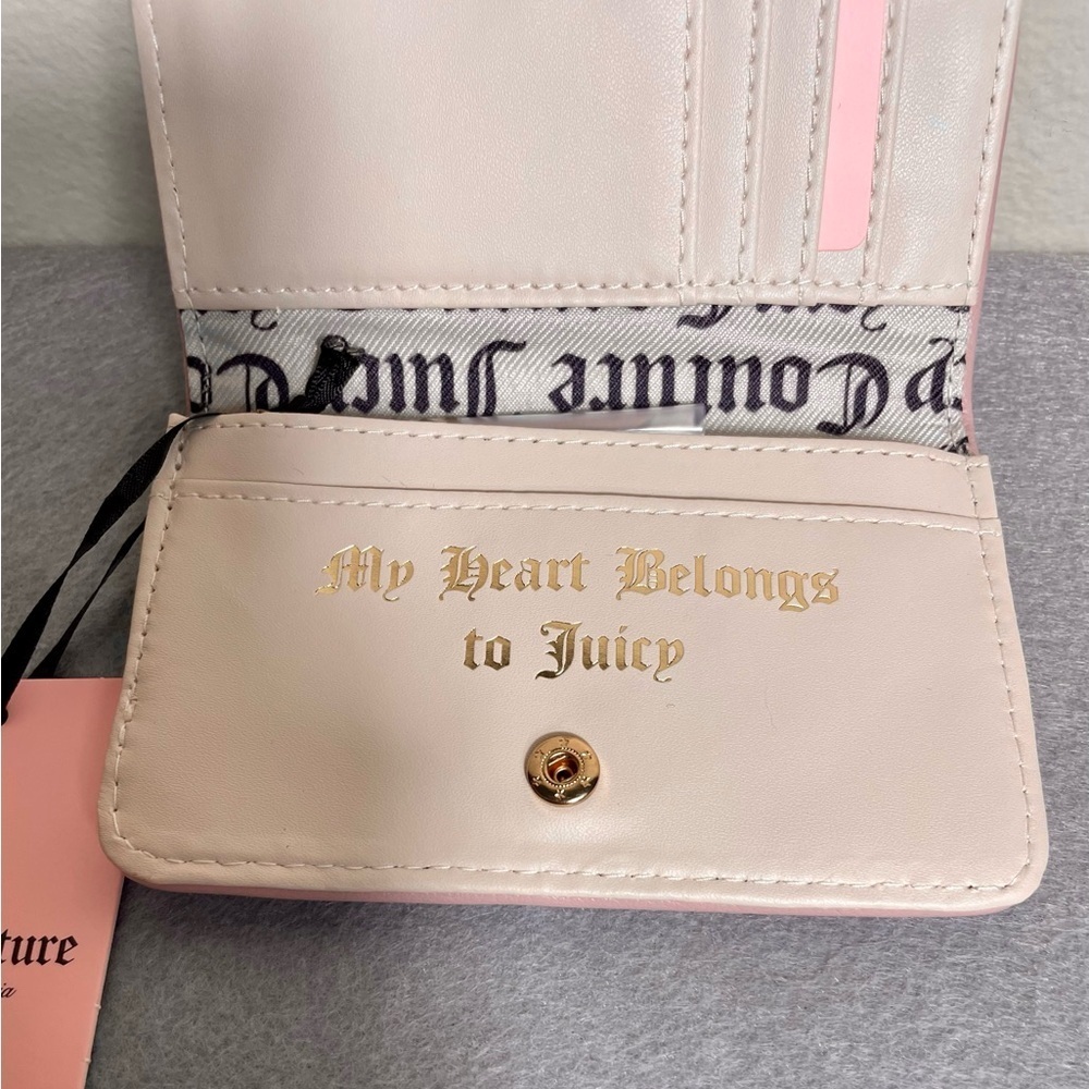Juicy Couture Dusty Blush Pink Bifold Wallet Elongated Faux Leather NWT - Picture 5 of 5